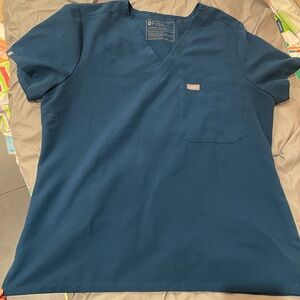 Figs Petite Medium scrubs